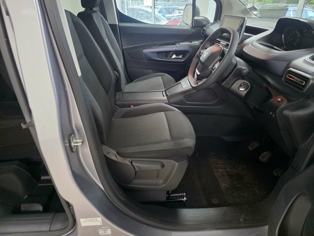 Peugeot Rifter 1.5L Null Blue #11