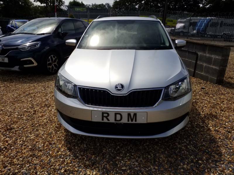 Skoda Fabia 1.0 Tsi Se Silver #2