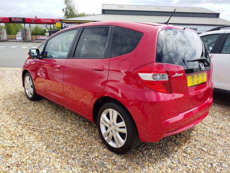 Honda Jazz Es I-vtec - 2014 Yh14tnk Red #5