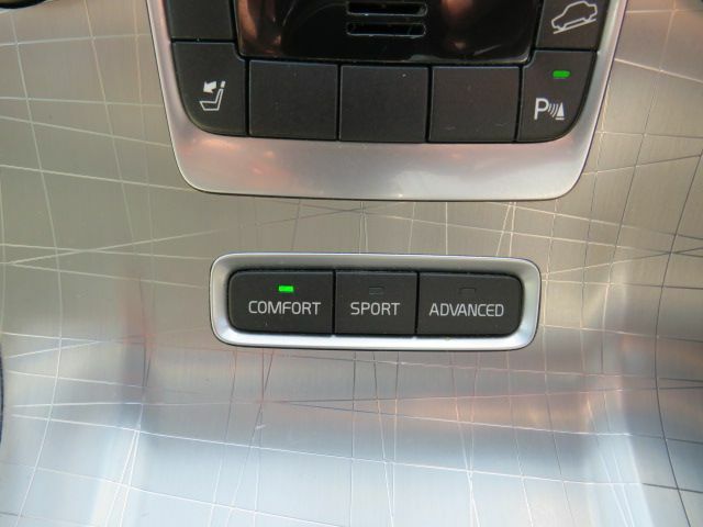Volvo XC70 2.4 D5 Se Lux Estate Geartronic Awd Eur Silver #23
