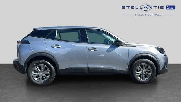 Peugeot 2008 1.2 Puretech Active Premium Suv LB22DOU #2