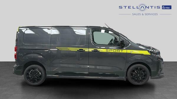 Peugeot Expert 2.0 Bluehdi Sport Standard Panel Van 6Dr Ea #2