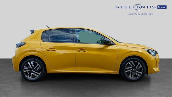 Peugeot 208 1.2 Puretech Allure Premium Hatchback LC73ZKW  #2