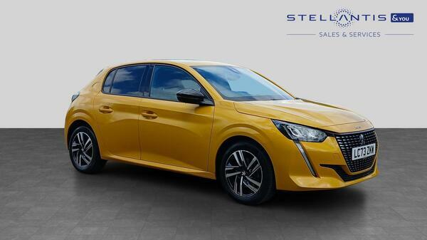 Peugeot 208 1.2 Puretech Allure Premium Hatchback