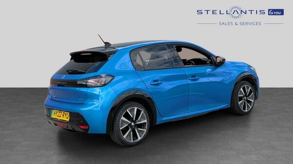 Peugeot e-208 50Kwh Gt Hatchback 7Kw Charger HY22RYU  #3