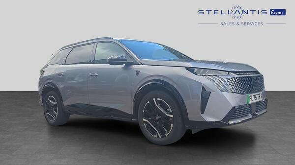 Peugeot 5008 73Kwh Gt Suv 210 Ps 