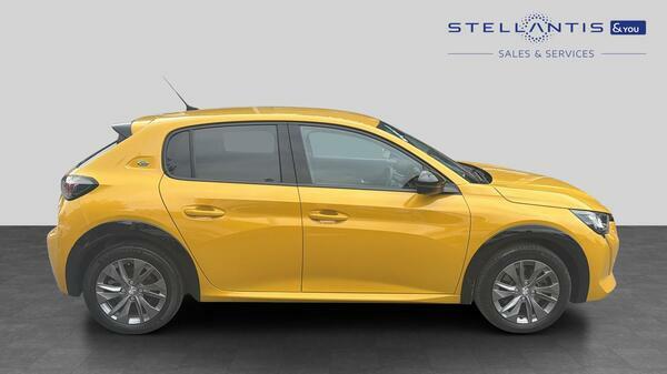 Peugeot e-208 50Kwh Allure Premium Hatchback VO23OUB #2