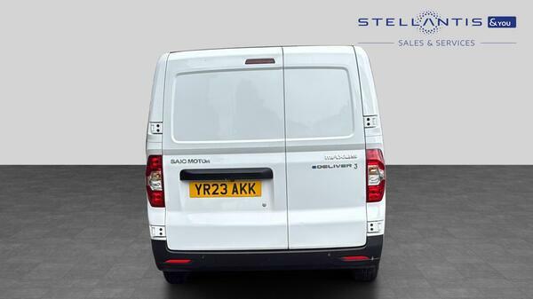 Maxus eDeliver 3 50.23Kwh Panel Van Fwd L1 122 P  #4
