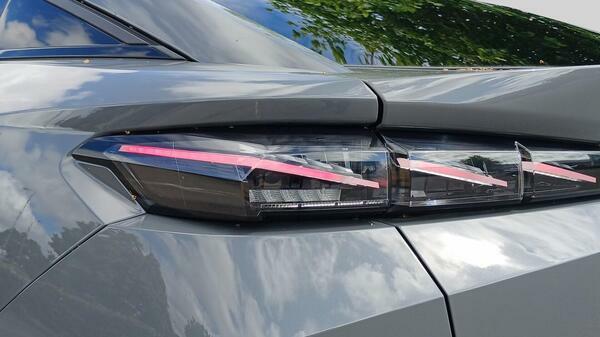 Peugeot 408 58Kwh Gt Fastback 210 Ps LD25KDS #5