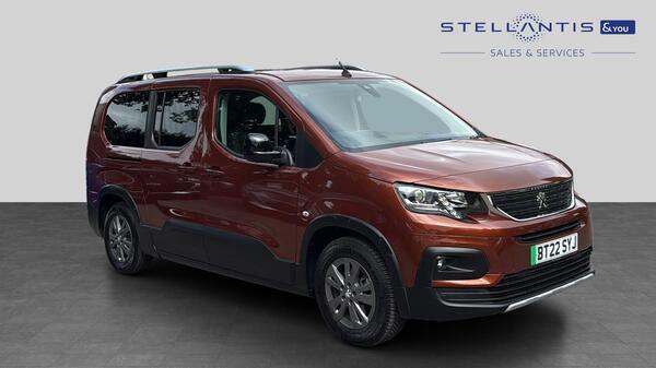 Peugeot e-Rifter 50Kwh Allure Premium Long Mpv 7 