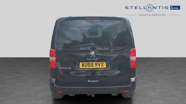 Peugeot Traveller 2.0 Bluehdi Business Vip Standard Mpv E  #4