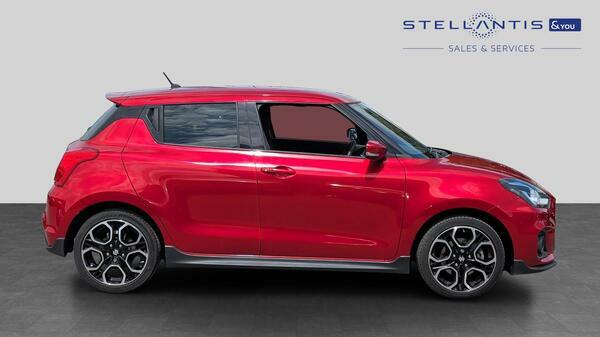 Suzuki Swift 1.4 Boosterjet Mhev Sport Hatchback Hyb #2