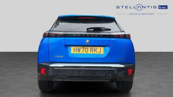 Peugeot 2008 1.2 Puretech Allure Premium Suv HW70RKJ #4