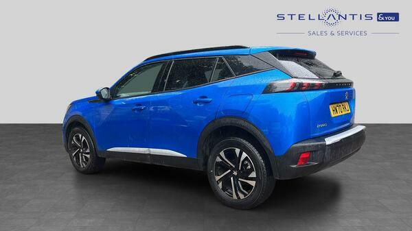 Peugeot 2008 1.2 Puretech Allure Premium Suv HW70RKJ #6