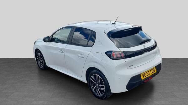 Peugeot 208 1.2 Puretech Active Premium Hatchback VN23TEO  #5