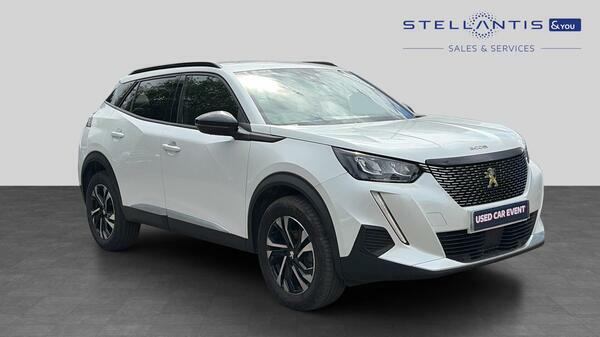 Peugeot 2008 1.2 Puretech Allure Premium Suv Manua 