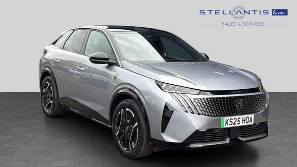Peugeot 3008 73Kwh Gt Suv 210 Ps 