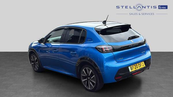 Peugeot e-208 50Kwh Gt Line Hatchback 136 Ps  #6