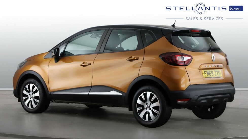 Renault Captur 0.9 Tce Energy Play Suv Euro 6 FM69ZXS Black #3