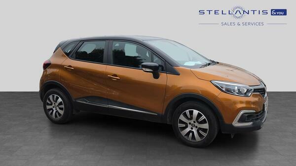 Renault Captur 0.9 Tce Energy Play Suv Euro 6 Black