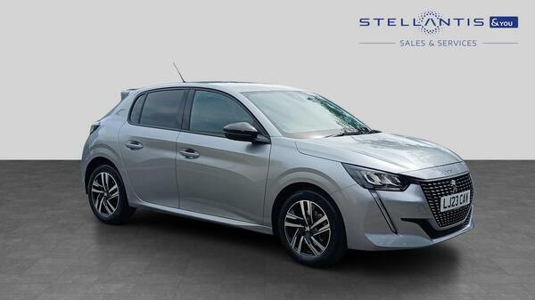 Peugeot 208 1.2 Puretech Allure Premium Hatchback