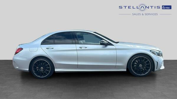 Mercedes-Benz C Class 2.0 C220d Amg Line Premium Saloon G-t FE70WVX #2