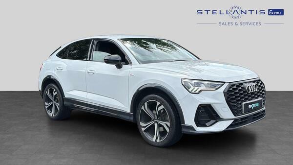 Audi Q3 1.5 Tfsi Cod 35 Edition 1 Sportback S T