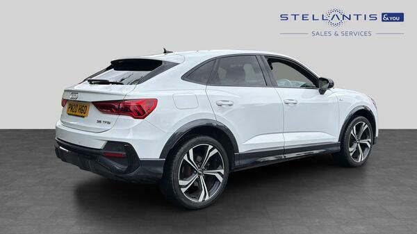 Audi Q3 1.5 Tfsi Cod 35 Edition 1 Sportback S T PN20HGO  #3