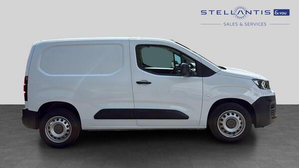 Peugeot Partner 1.5 Bluehdi 1000 Professional Premium Standard P  #2