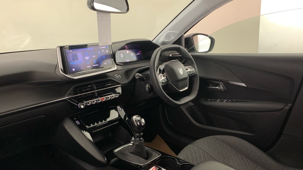 Peugeot 208 1.2 Puretech Allure Hatchback Eu BF24EOM #2