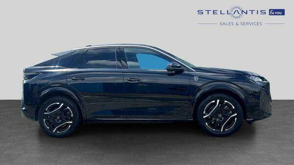 Peugeot 3008 73Kwh Gt Suv 210 Ps KK25DYX  #2