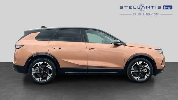 Vauxhall Grandland 73Kwh Ultimate Suv 213 Ps BL74RZN #2