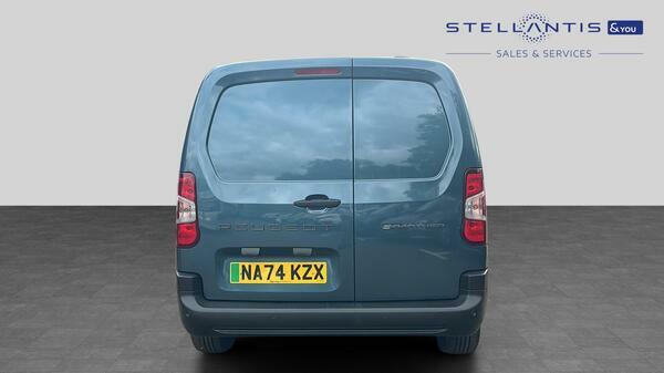 Peugeot E-Partner 52Kwh Professional Long Crew Van Double Cab 6Dr El #4
