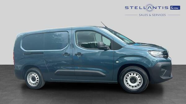 Peugeot E-Partner 52Kwh Professional Long Crew Van Double Cab 6Dr El #2