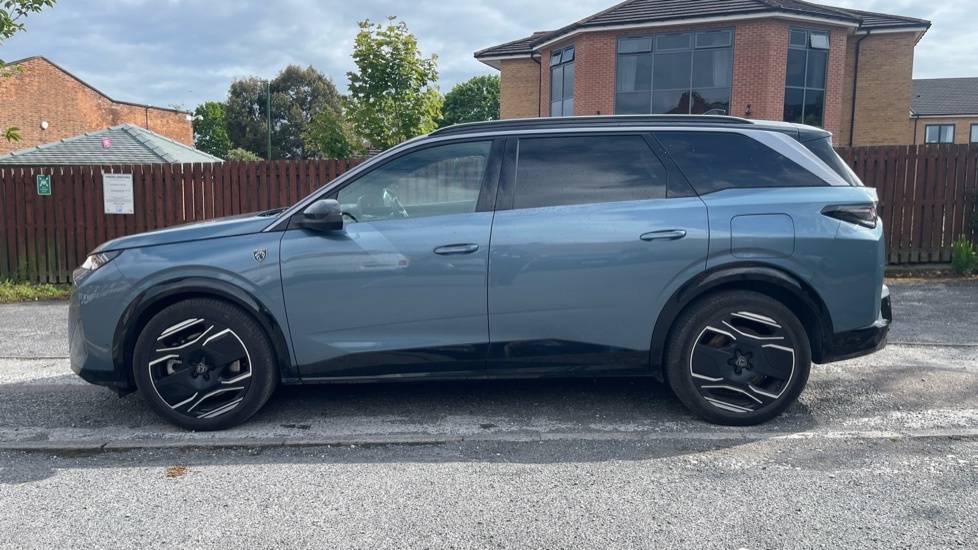 Peugeot 5008 73Kwh Gt Suv 210 Ps  #6