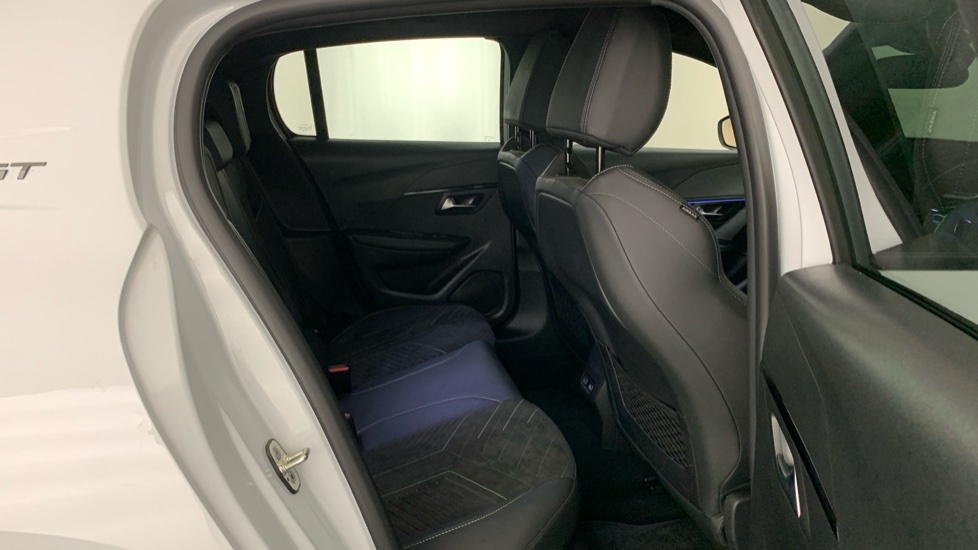 Peugeot 208 1.2 Gt Premium Hatchback Hybrid E-dsc6  #65