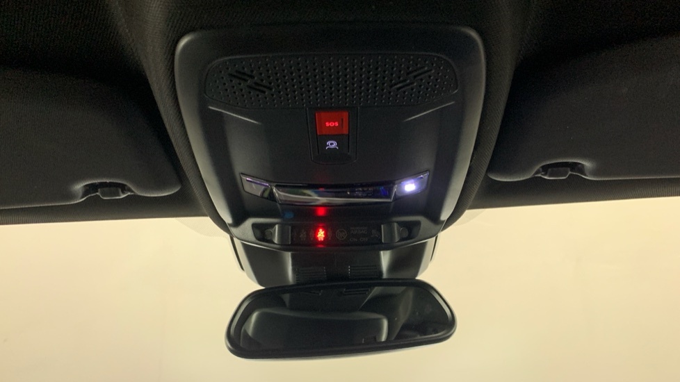 Peugeot 208 1.2 Gt Premium Hatchback Hybrid E-dsc6  #28
