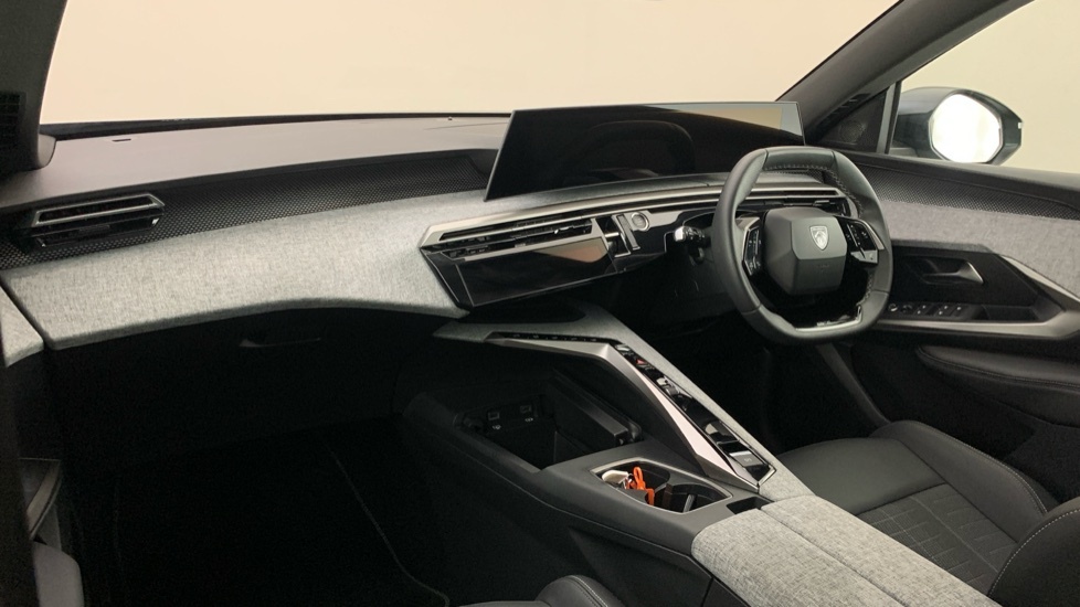 Peugeot 3008 73Kwh Gt Suv 210 Ps KJ25PYH  #2