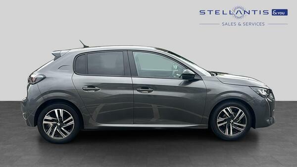 Peugeot 208 1.2 Puretech Active Premium Hatchback EJ23OAC #2