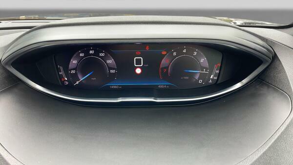 Peugeot 3008 1.2 Puretech Gt Premium Eat8 White #25