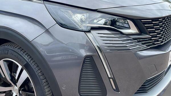 Peugeot 3008 1.2 Puretech Gt Premium Eat8 White #9