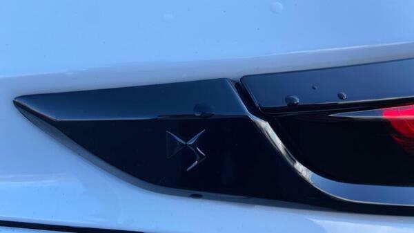 DS DS 3 E-tense 54Kwh Performance Line Suv #37