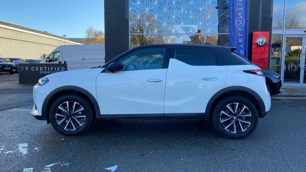 DS DS 3 E-tense 54Kwh Performance Line Suv #7