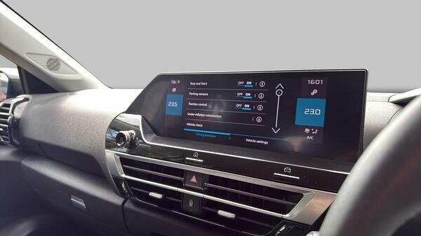 Citroen C4 1.2 Puretech C-series Edition Hatchback Black #29