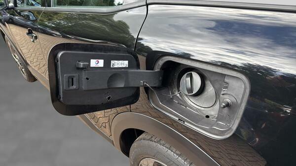 Citroen C4 1.2 Puretech C-series Edition Hatchback Black #46
