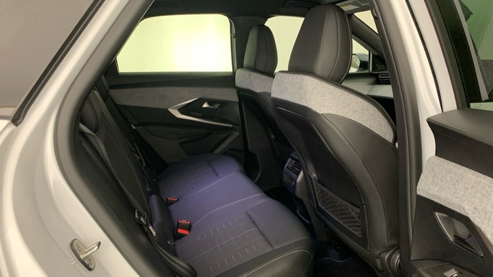 Peugeot 3008 1.2 Gt Suv Hybrid E-dsc6 Euro 6 Ss  #64