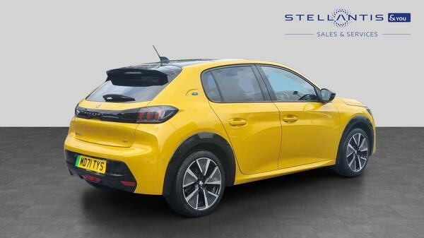 Peugeot e-208 100Kw Allure Premium 50Kwh Blue #3