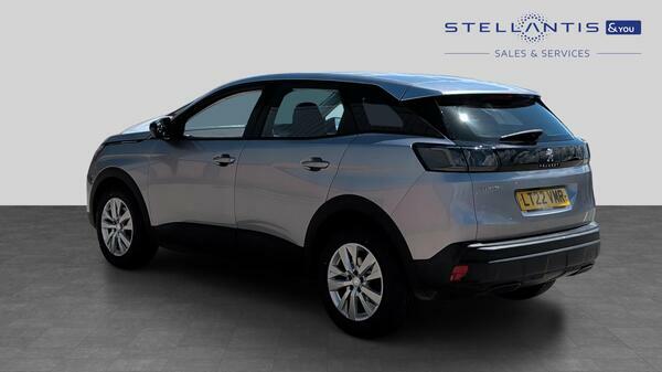 Peugeot 3008 1.2 Puretech Active Premium Suv LT22VMR #6