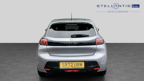 Peugeot 208 1.2 Puretech Allure Premium Hatchback SB72URM #4