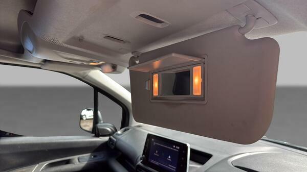 Vauxhall Combo 1.5 Turbo D 2300 Dynamic Panel Van 6Dr Manu White #26